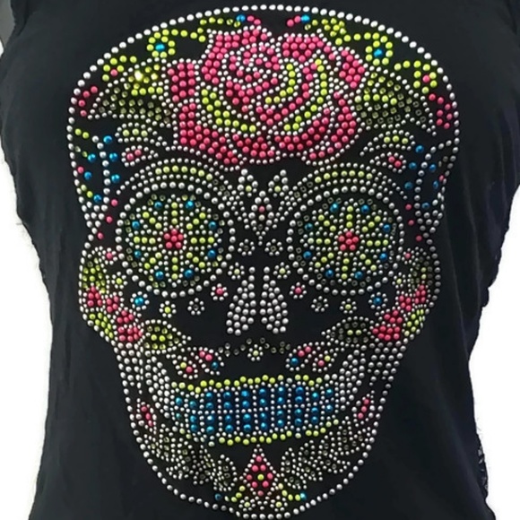 👻Lace back sugar skull tank - Picture 2 of 4